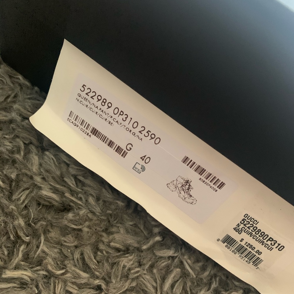 Gucci boots size 40